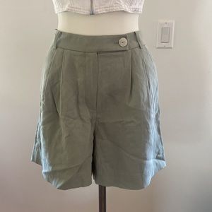 & Other Stories pleated Bermuda shorts